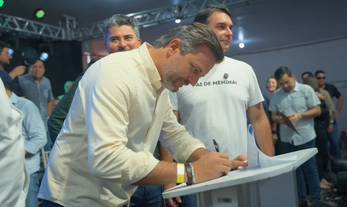 Deputado estadual Delegado Lucas se filia ao PL e confirma pré-candidatura à reeleição