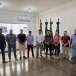 Novo hospital de Corumbiara avança com apoio de R$ 1 milhão do Dr. Fernando Máximo e lideranças do município