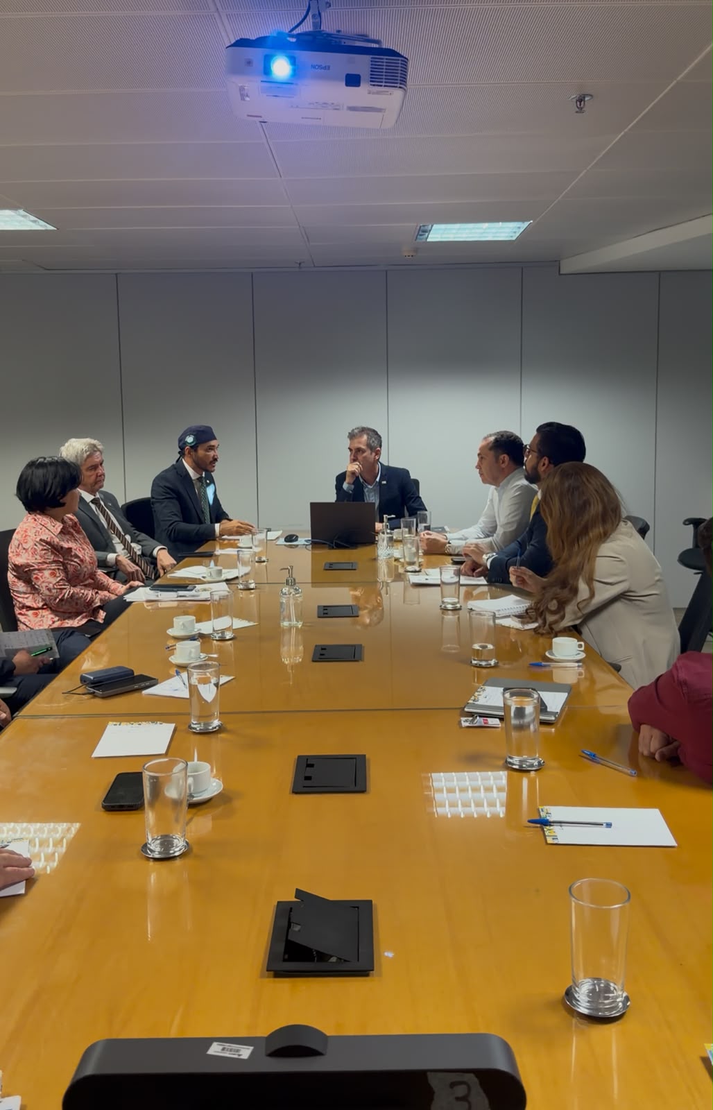 Dr. Fernando Máximo leva reivindicações de transportadores à ANTT e cobra providências sobre pedágio na BR-364