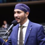 Dr. Fernando Máximo assina pedido de impeachment de Alexandre de Moraes após relatório da PF