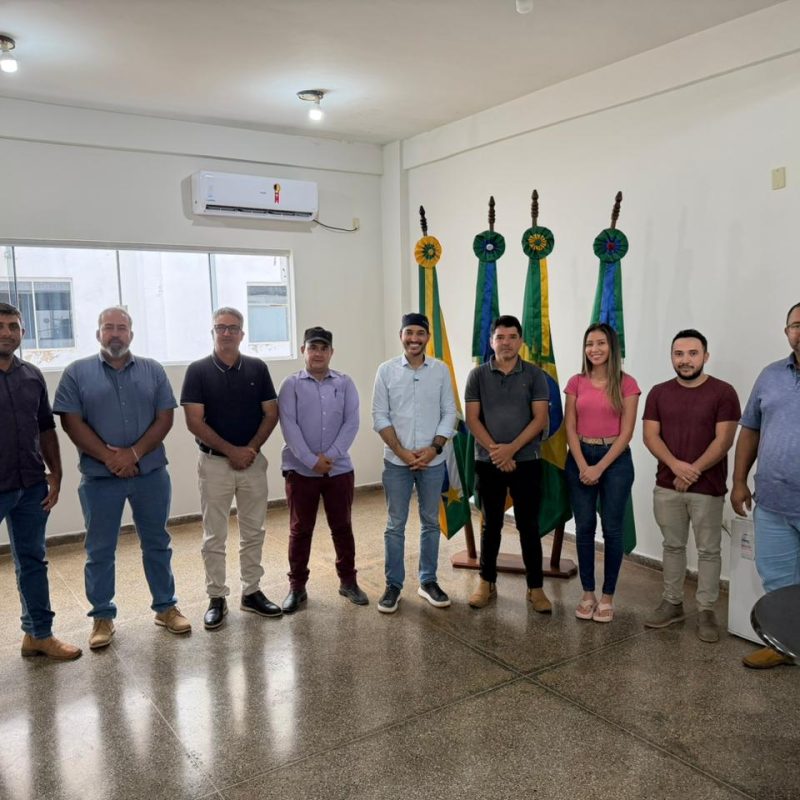 Novo hospital de Corumbiara avança com apoio de R$ 1 milhão do Dr. Fernando Máximo e lideranças do município